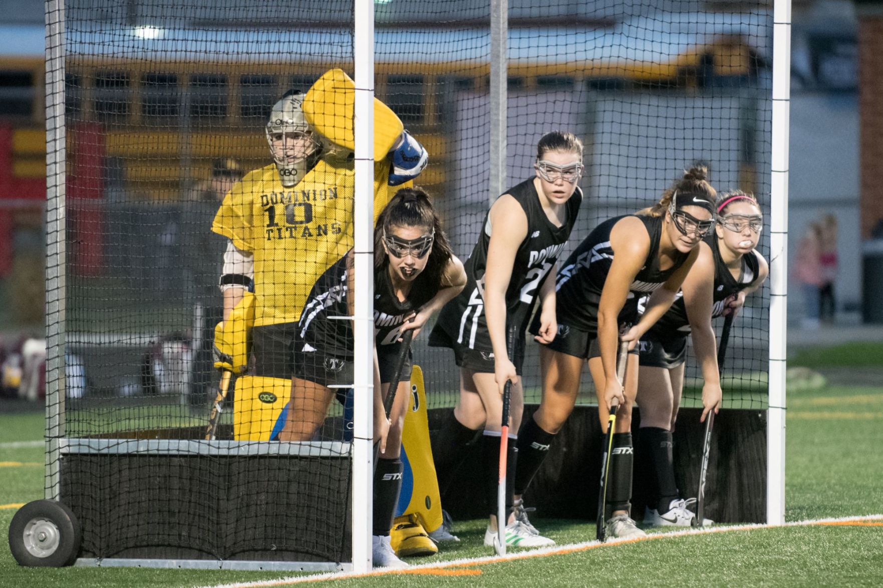 HER v DOM field hockey_12.jpg